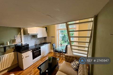 1 bedroom flat to rent, Prince's Square, London, W2