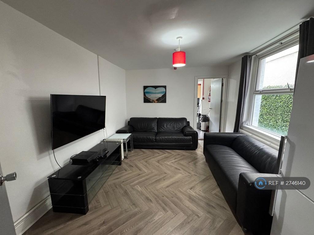 Communal Lounge