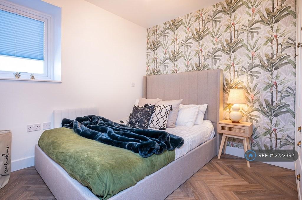 Separate Bedroom