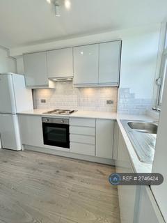 2 bedroom flat to rent, Westleigh Avenue, London, SW15