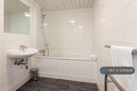 undefined, Trinity Court, Manchester, M15