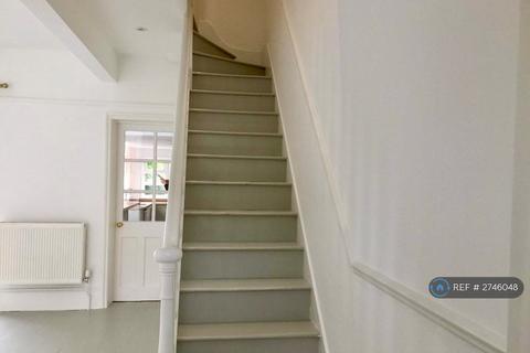 undefined, Hardwicke Road, Reigate, RH2
