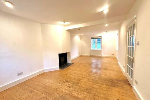 2 bedroom cottage to rent, Wordsworth Walk, Hampstead Garden Suburb, NW11