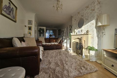 3 bedroom semi-detached house for sale, Chapel Street, Walsall