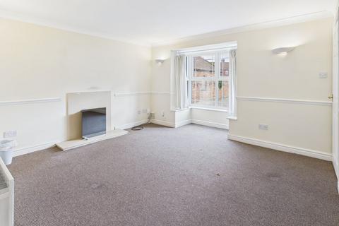 3 bedroom semi-detached house for sale, 11 Barley Way, Horncastle