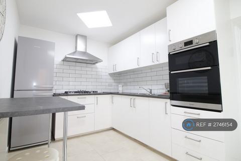 1 bedroom in a house share to rent, Cornwall Road, Coventry, CV1