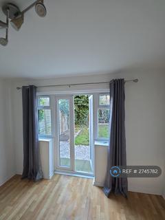 1 bedroom flat to rent, Belgrave Road, London, E17