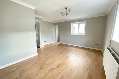 2 bedroom detached house for sale, 17 Primrose Close, Cowbridge, The Vale of Glamorgan CF71 7DZ