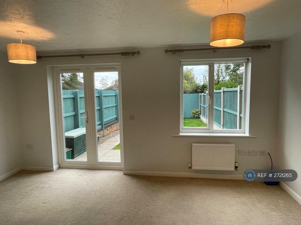Lounge Diner & Patio Doors To Garden