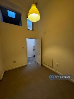 1 bedroom flat to rent, New Park Road, London, SW2