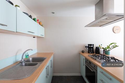 1 bedroom flat to rent, Cold Harbour, London, E14