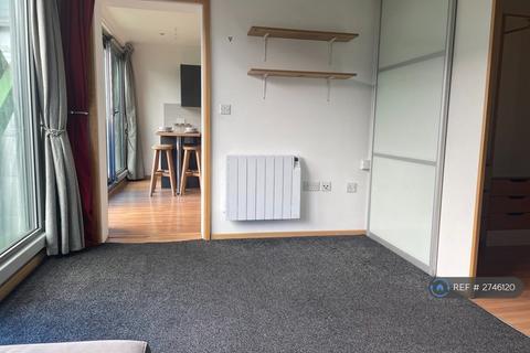 2 bedroom flat to rent, Citispace West, Leeds, LS2