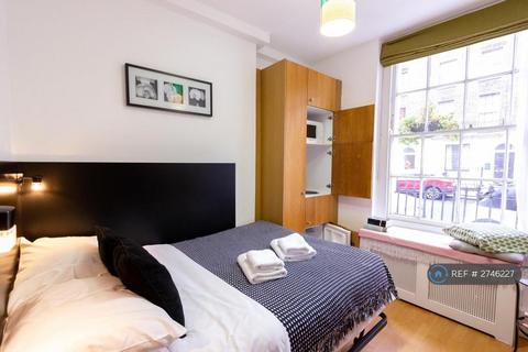 Studio to rent, North Gower Street, London, NW1