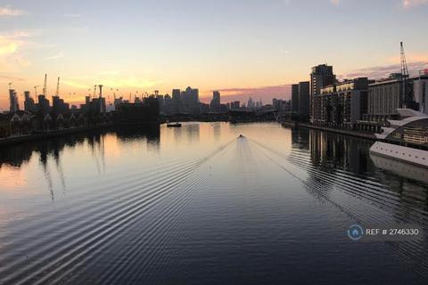 2 bedroom flat to rent, Windsor Hall, London, E16