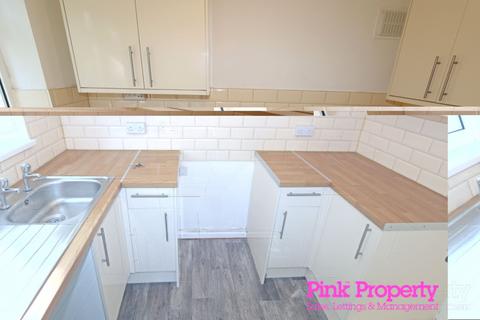 undefined, Sandycroft Close, Hull