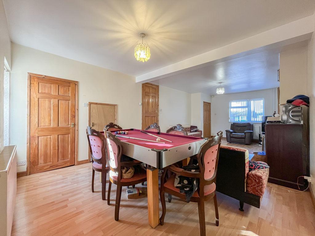 Living room/diner