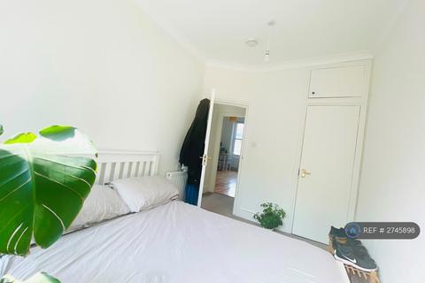 undefined, City Road, London, EC1V