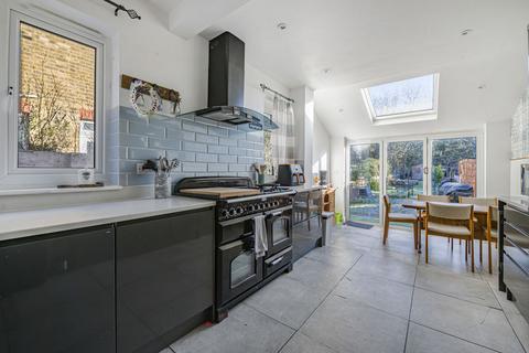 4 bedroom terraced house for sale, North Cray Road, Bexley
