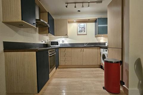 1 bedroom apartment to rent, Friday Bridge, Berkley Court, City Centre, B1, Parking Included