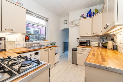 2 bedroom terraced house for sale, Brompton Road, Southsea