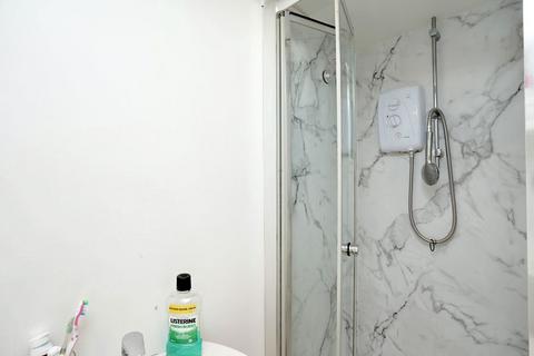 Studio to rent, Wellington Road, Brighton