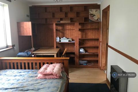 Studio to rent, Mansfield Close, Warrington, WA3