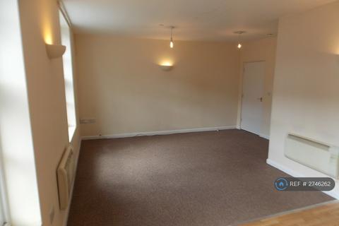 2 bedroom flat to rent, Merchants Court, Bedford, MK42