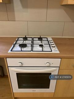 Studio to rent, High Street North, London, E12