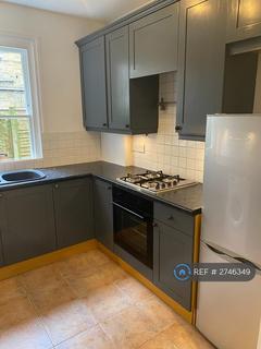 2 bedroom flat to rent, Rosendale Road, London, SE21