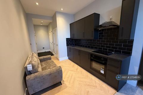 Studio to rent, Hall Gate, Doncaster, DN1
