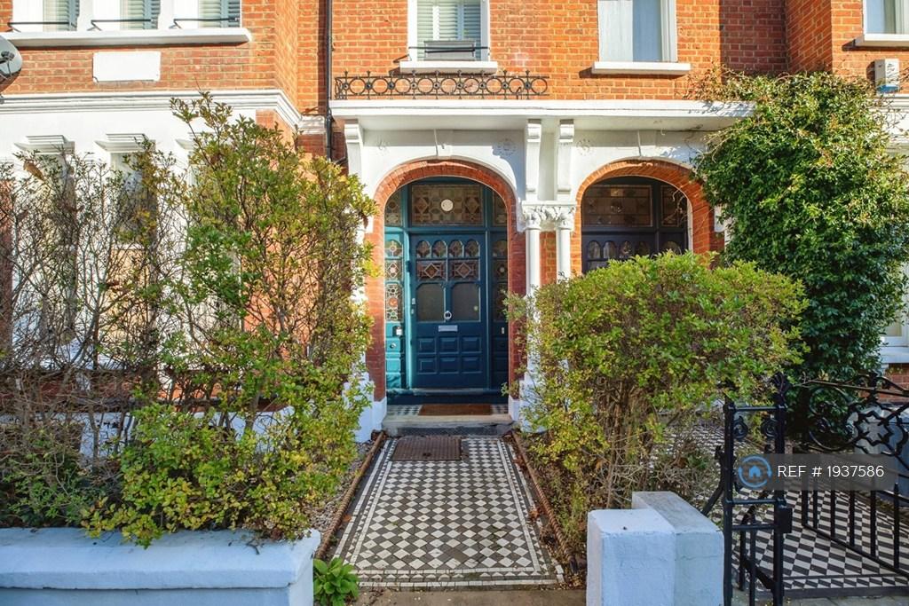 Street Entrance To Main Front Door