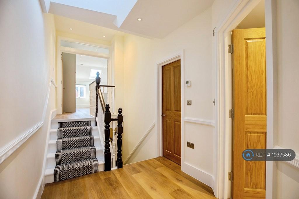 Hall - Half Landing