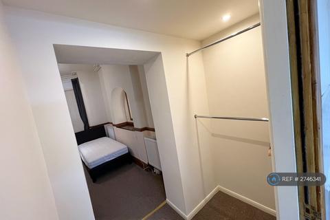 undefined, Strawberry Dale, Harrogate, HG1