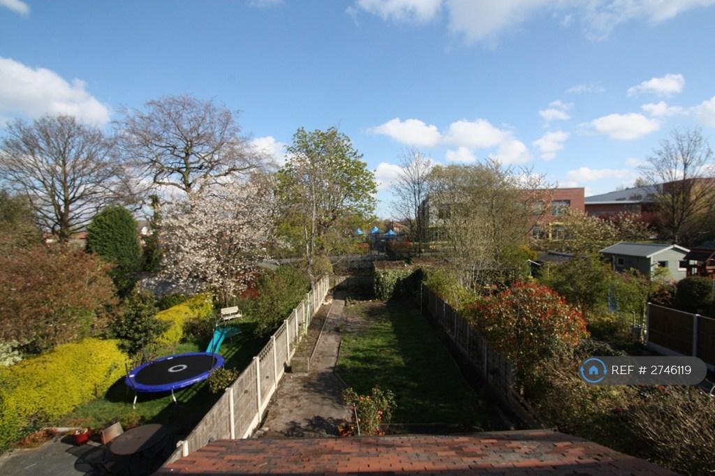 Huge Rear Garden