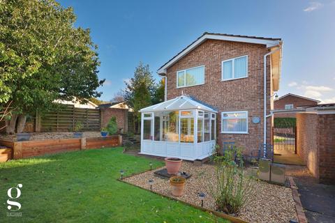 4 bedroom detached house for sale, Lambourne Close, Ledbury, HR8 2HW
