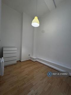 1 bedroom flat to rent, New Park Road, London, SW2