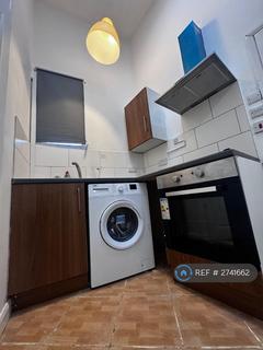1 bedroom flat to rent, New Park Road, London, SW2