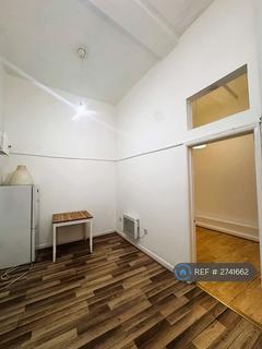 1 bedroom flat to rent, New Park Road, London, SW2