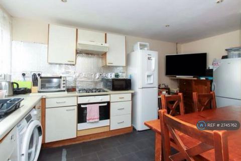 4 bedroom terraced house to rent, The Wye, Hemel Hempstead, HP2