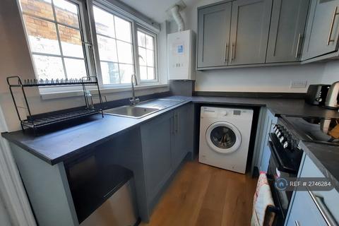 1 bedroom in a house share to rent, Clark Street, Scarborough, YO12