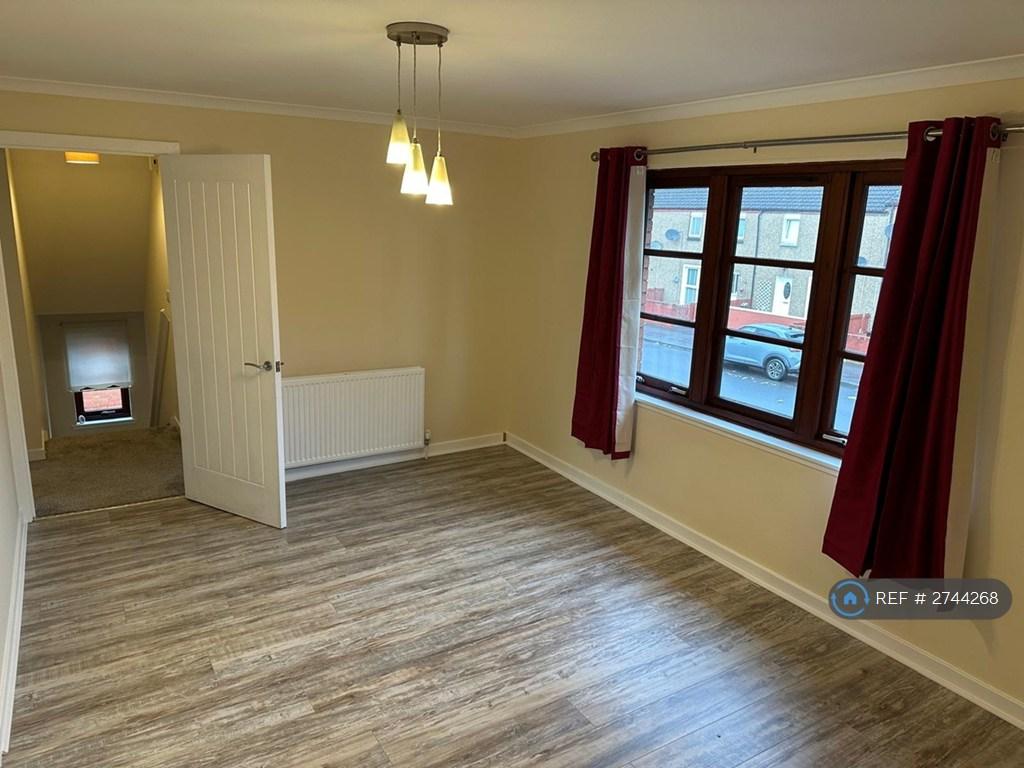 Lounge ( To Hall)