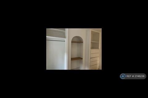 1 bedroom flat to rent, Harrow Road East, Dorking, RH4