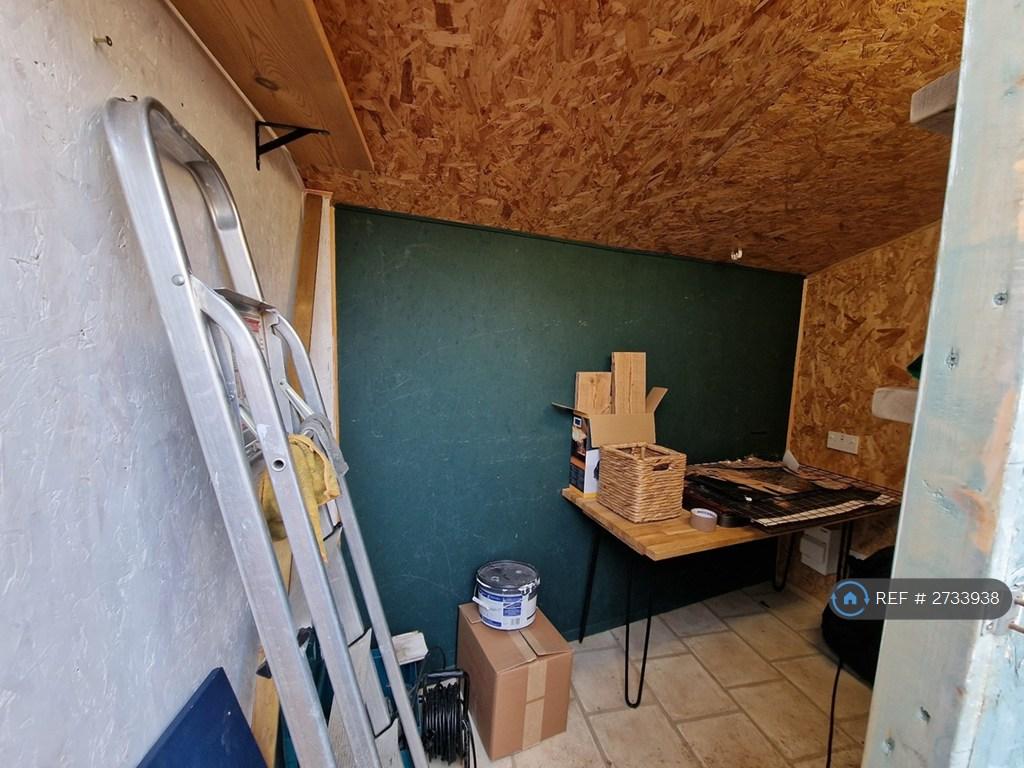 Shed