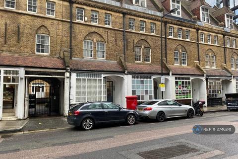 Studio to rent, Worship Street, London, EC2A
