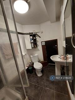 Studio to rent, Worship Street, London, EC2A