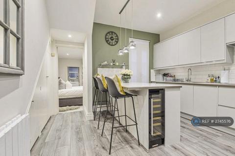 1 bedroom flat to rent, Amity Grove, London, SW20