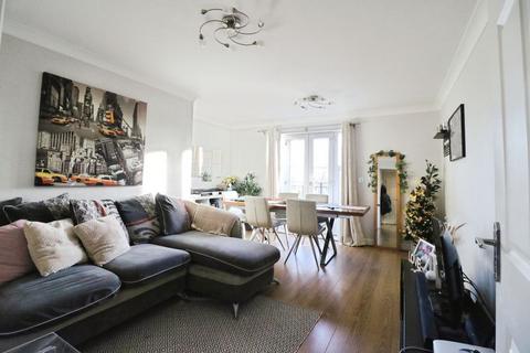 2 bedroom apartment for sale, Datchet Road, Slough