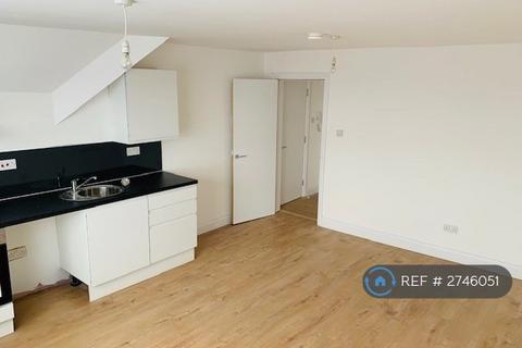 undefined, High Street North, Dunstable, LU6