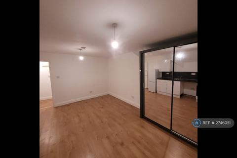 1 bedroom flat to rent, High Street North, Dunstable, LU6