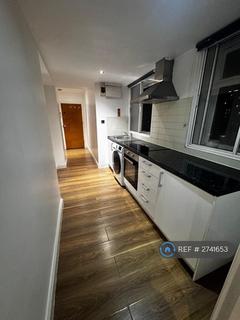1 bedroom flat to rent, High Street, New Malden, KT3